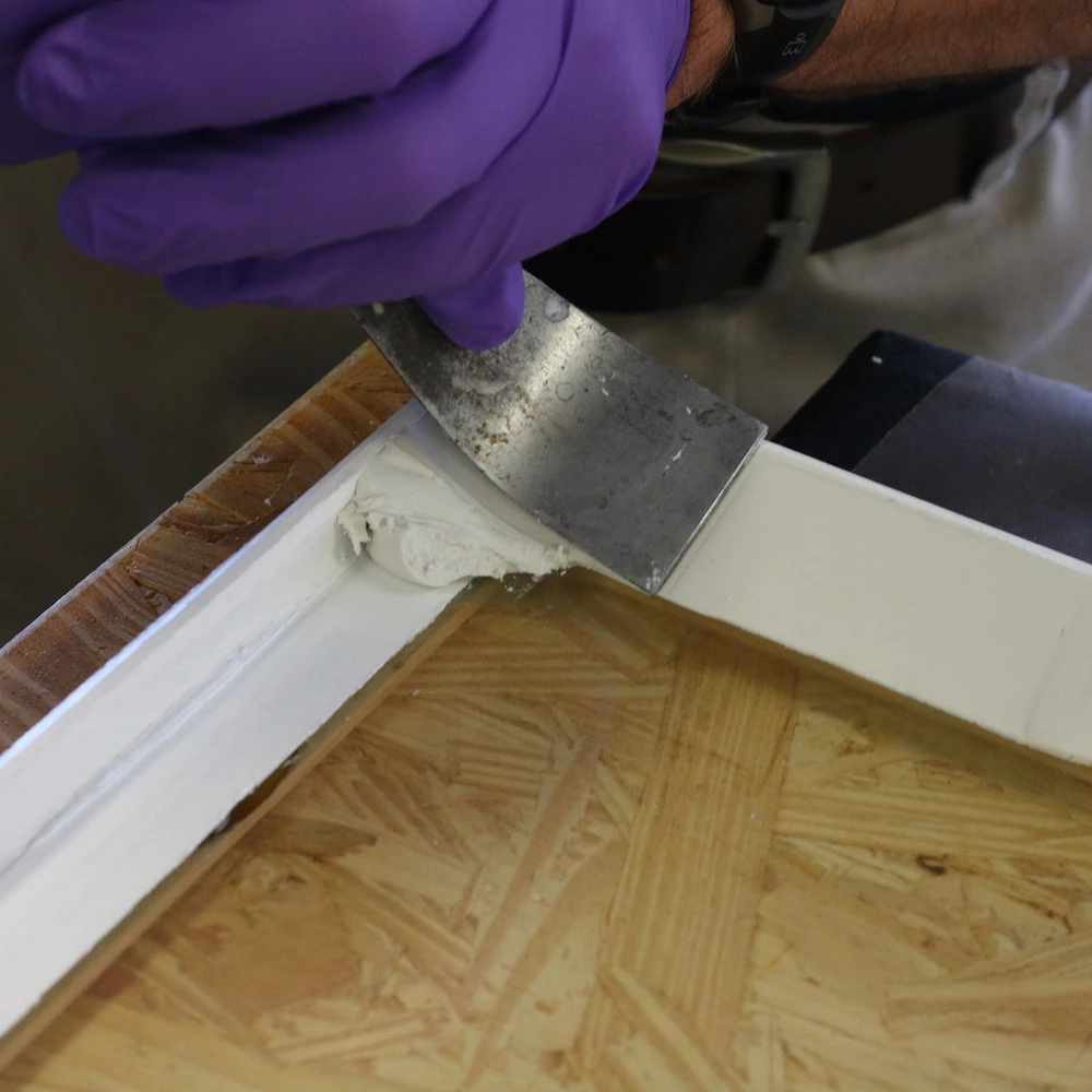 DAP '33' Window Glazing, 7079812122, White, 32 OZ 4 DAP '33' Window Glazing, 7079812122, White, 32 OZ - Image 2