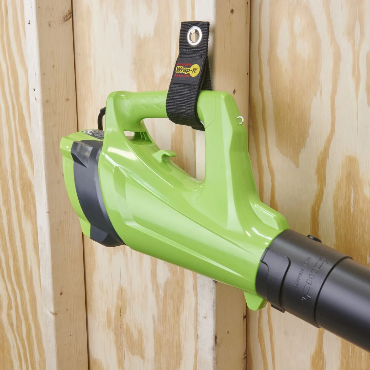 Wrap-It Storage Heavy-Duty Straps, Hook and Loop Hanging Strap with Grommet, 17 IN, 2-Pack, 102-40BX 6 Wrap-It Storage Heavy-Duty Straps, Hook and Loop Hanging Strap with Grommet, 17 IN, 2-Pack, 102-40BX - Image 4